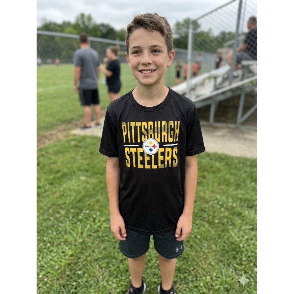 NFL Youth Medium M 10/12 Pittsburgh Steelers Graphic T-Shirt Black NWOT